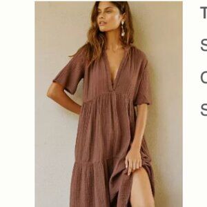 Anthropolgie THE KALLIE FLOWY MAXI DRESS